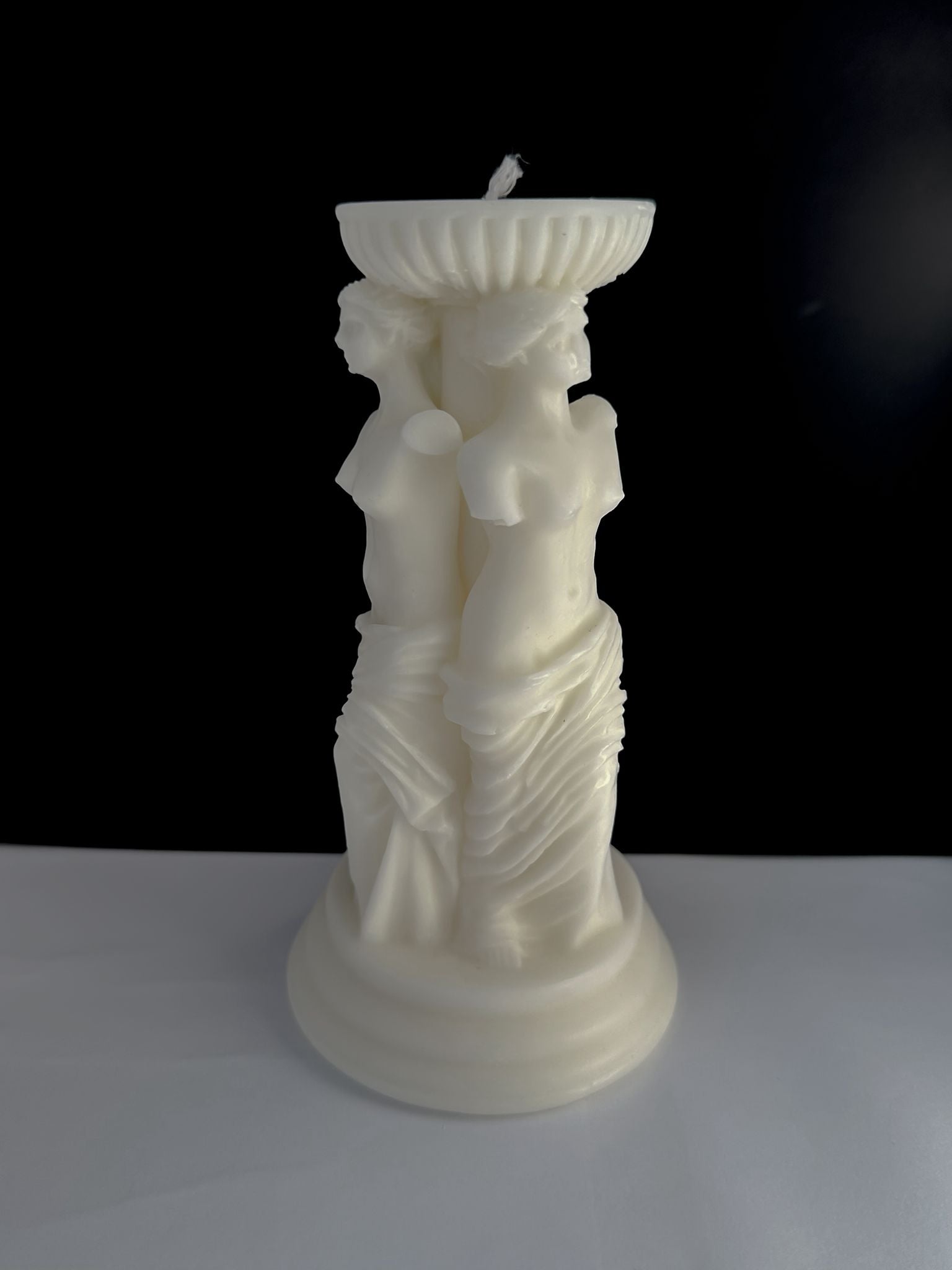 Trilogy of Venus – Lumânare Sculpturală din Ceară de Soia